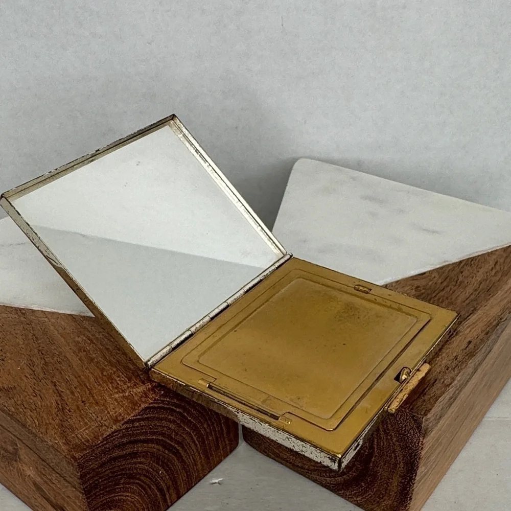 Vintage 1950s Silver and Gold Floral Makeup Compact